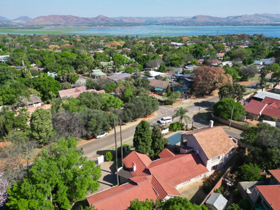4 Bedroom Property for Sale in Schoemansville North West